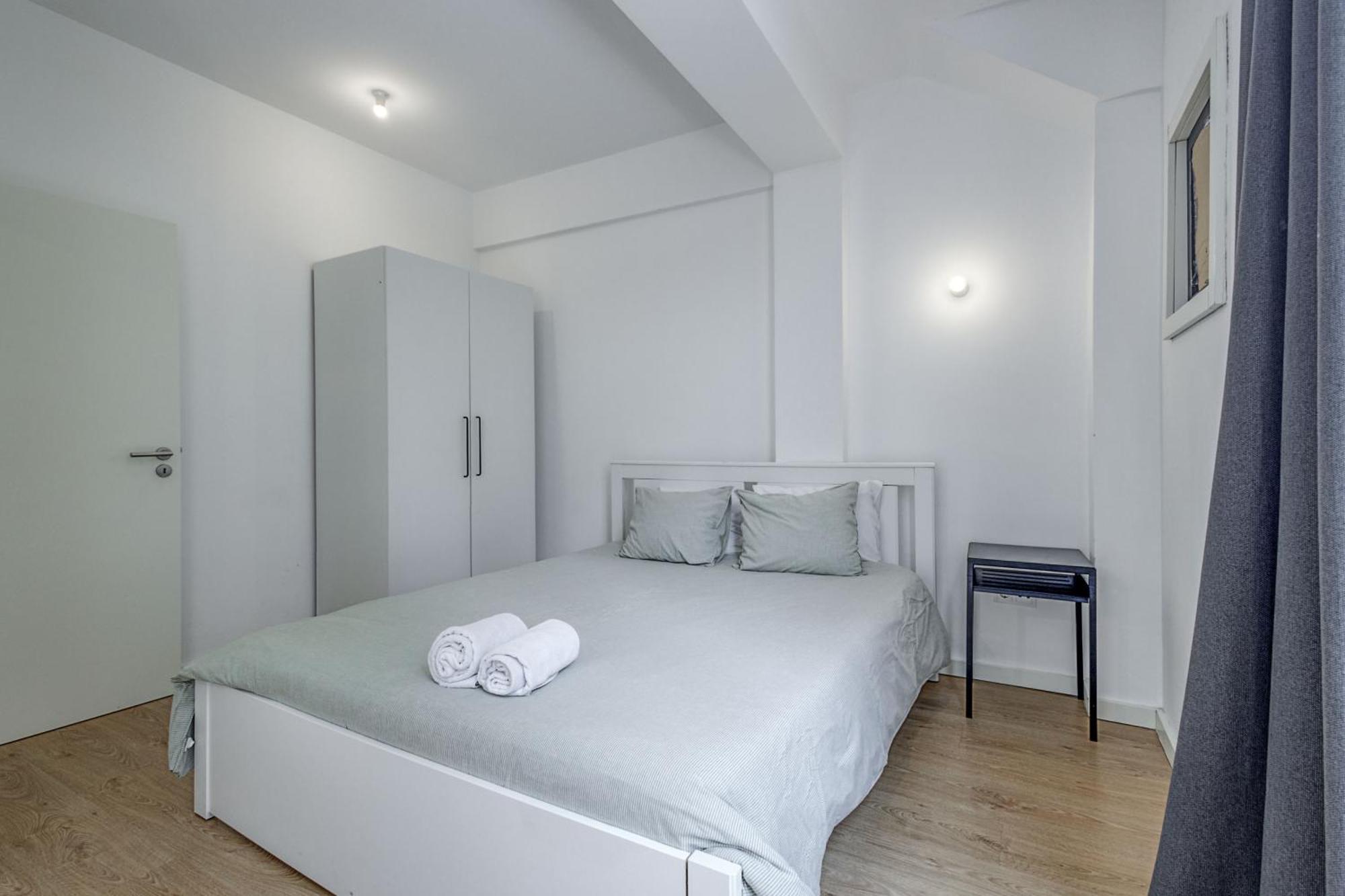 Travel And Live Apartments Porto Room photo